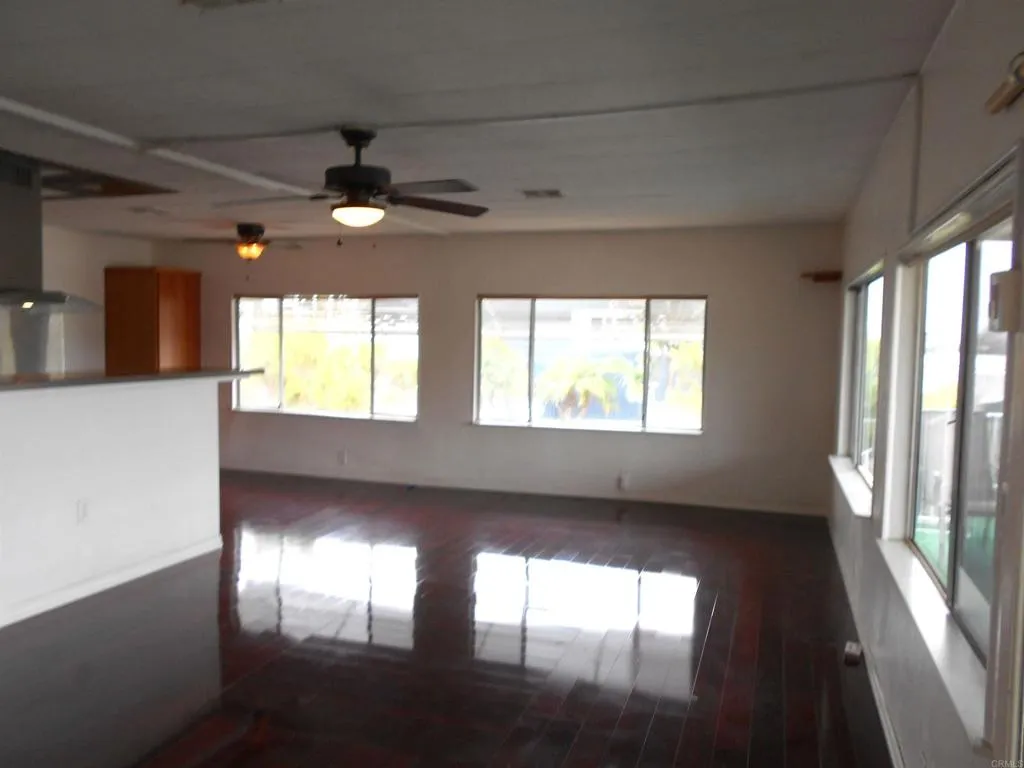 https://cdn.realtyfeed.com/cdn/127/306452973/305a60ac51d28e188c1a410c1a6a31d7.webp
