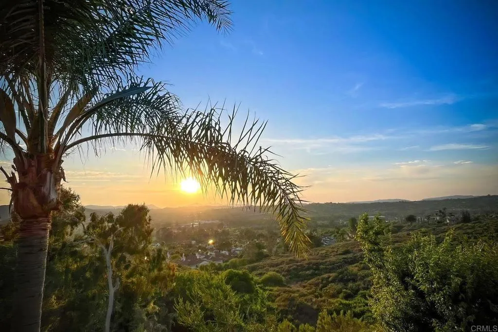 https://cdn.realtyfeed.com/cdn/127/306453091/a17c9780d5910a90398604b2524f906d.webp