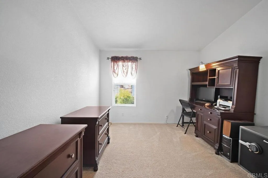 https://cdn.realtyfeed.com/cdn/127/306453262/328d98fd1465be5a226ed70c982d19a3.webp