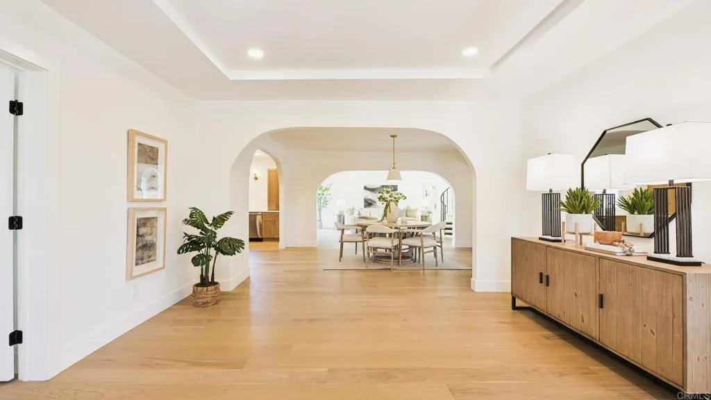 https://cdn.realtyfeed.com/cdn/127/306453313/1353a72fc74aebf4b2f12c39b84a3c35.webp