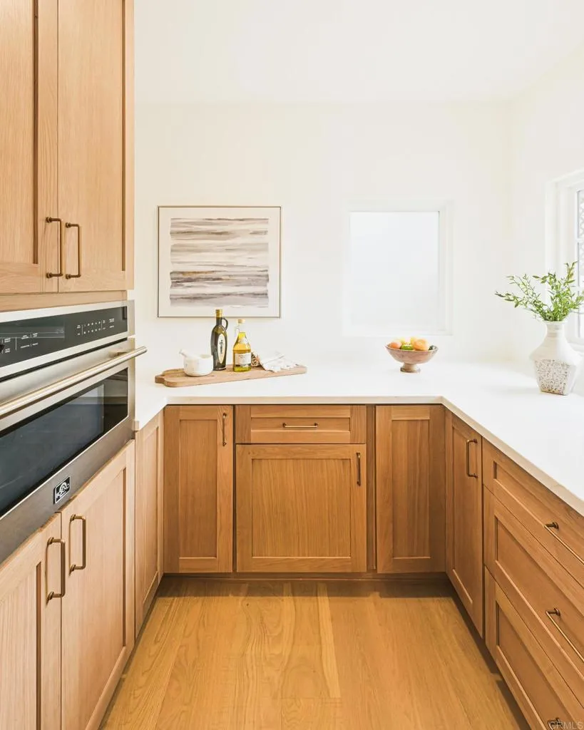https://cdn.realtyfeed.com/cdn/127/306453313/19cc33183c6b11070e478be6024c0f63.webp