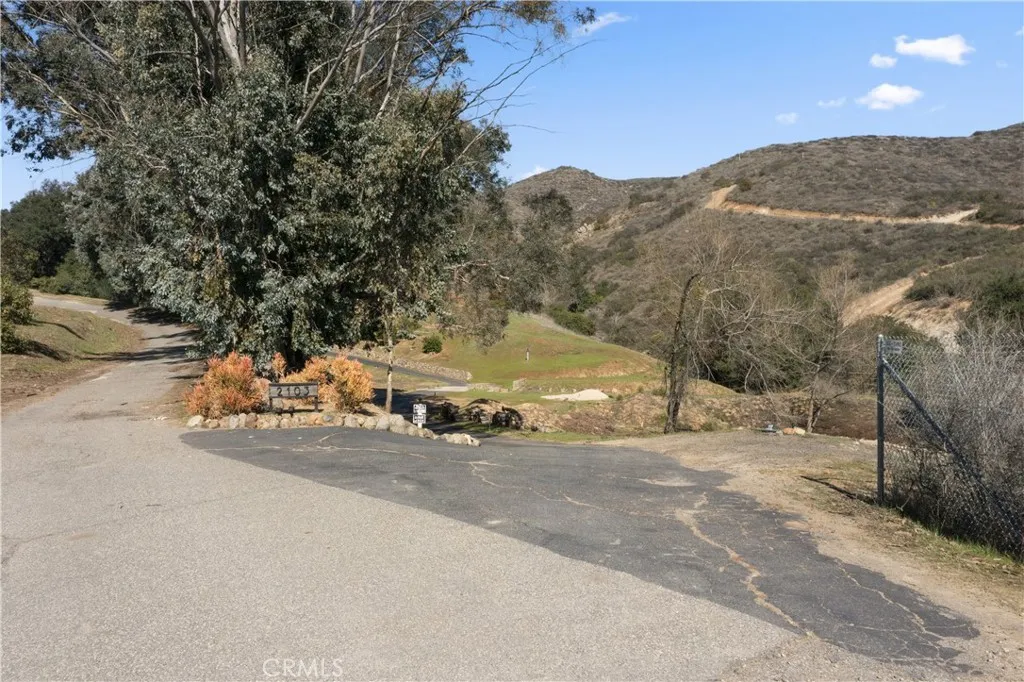 https://cdn.realtyfeed.com/cdn/127/306453318/c3057dc51c4599410790c7ada0080f3b.webp