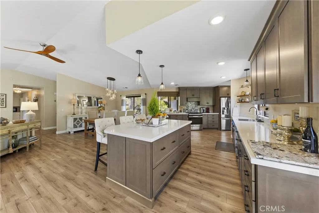 https://cdn.realtyfeed.com/cdn/127/306453318/cd38a317bcf17ec1c25d5ae44b444510.webp