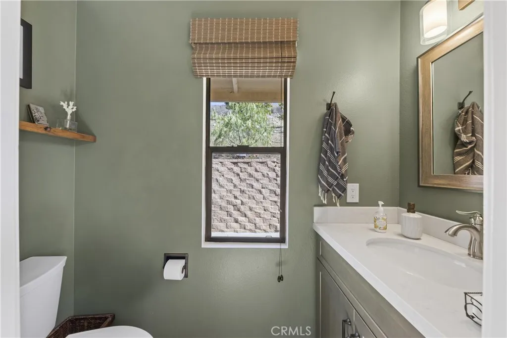 https://cdn.realtyfeed.com/cdn/127/306453318/d8fffbd282f7081781f424a1ec40b67a.webp