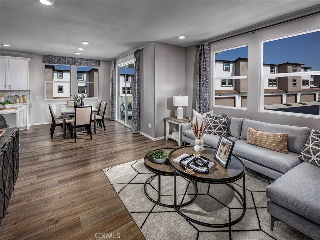 https://cdn.realtyfeed.com/cdn/127/306453357/badfa37442ceabbf60cc09b5db5b8118.webp