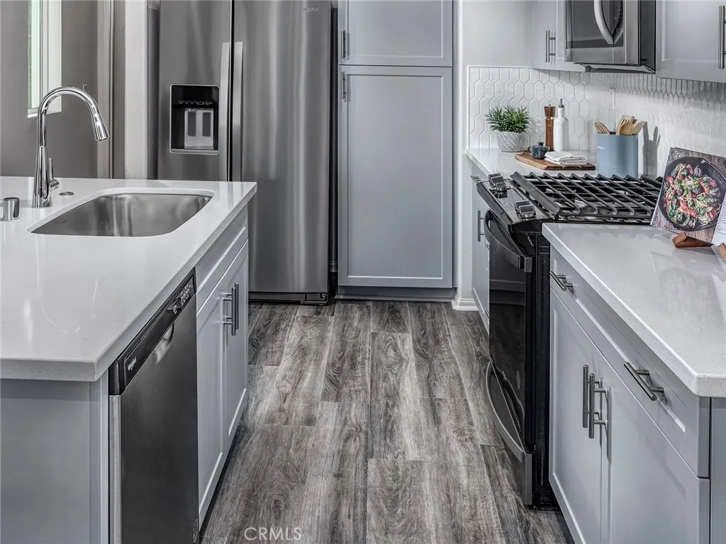 Photo #6: OC25119719 Listing: Photo #6