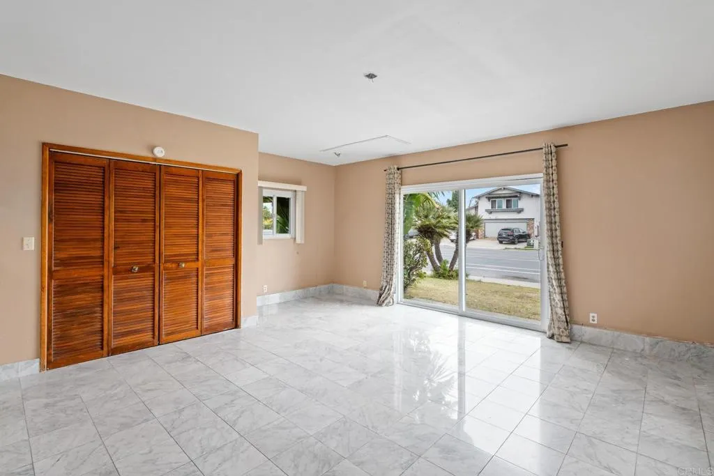 https://cdn.realtyfeed.com/cdn/127/306453426/2a057b1e57a24aeb331752a02880e7de.webp