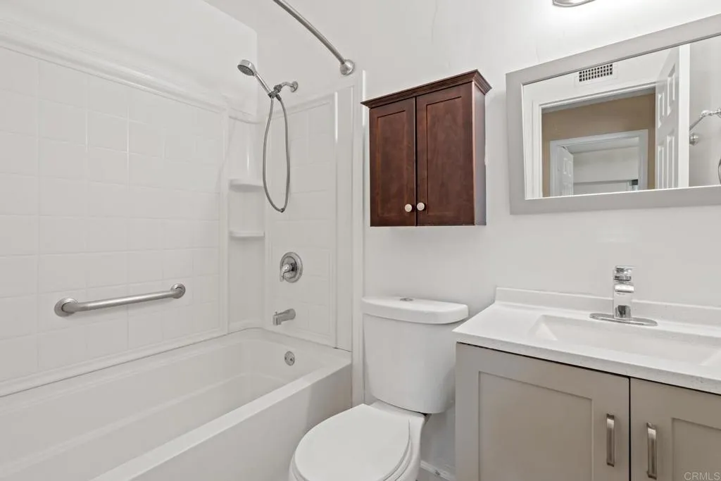 https://cdn.realtyfeed.com/cdn/127/306453426/a551cd5ad58c83ccb1459d7a2950d6ad.webp