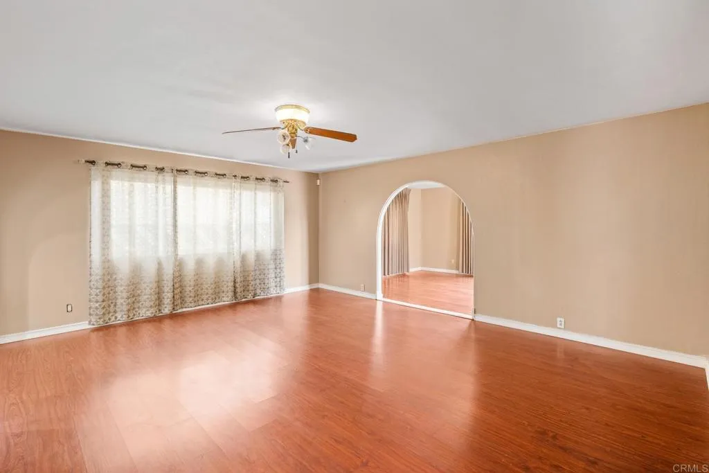 https://cdn.realtyfeed.com/cdn/127/306453426/b9a0538ec38ec04d0b5fa478a4cab38c.webp