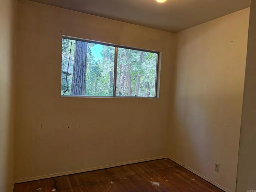 https://cdn.realtyfeed.com/cdn/127/306453447/848d310593ae808958d503a6ff5ef0ee.webp
