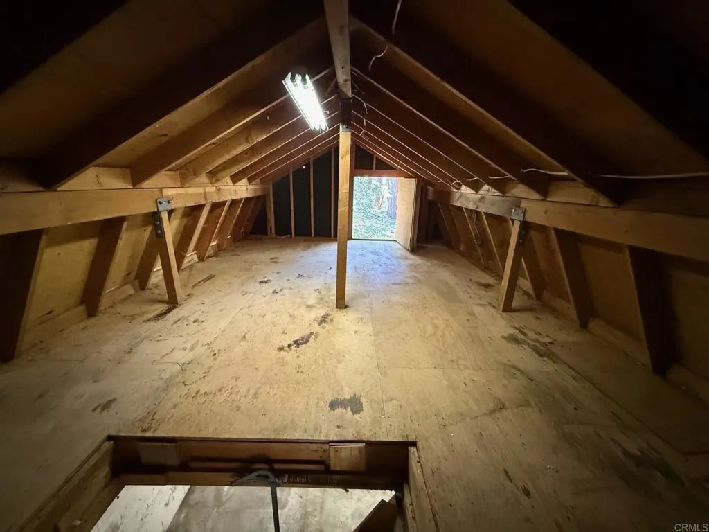 https://cdn.realtyfeed.com/cdn/127/306453447/8e3e1b45f03b1f7a6c1c8d9dbd4ba9c6.webp