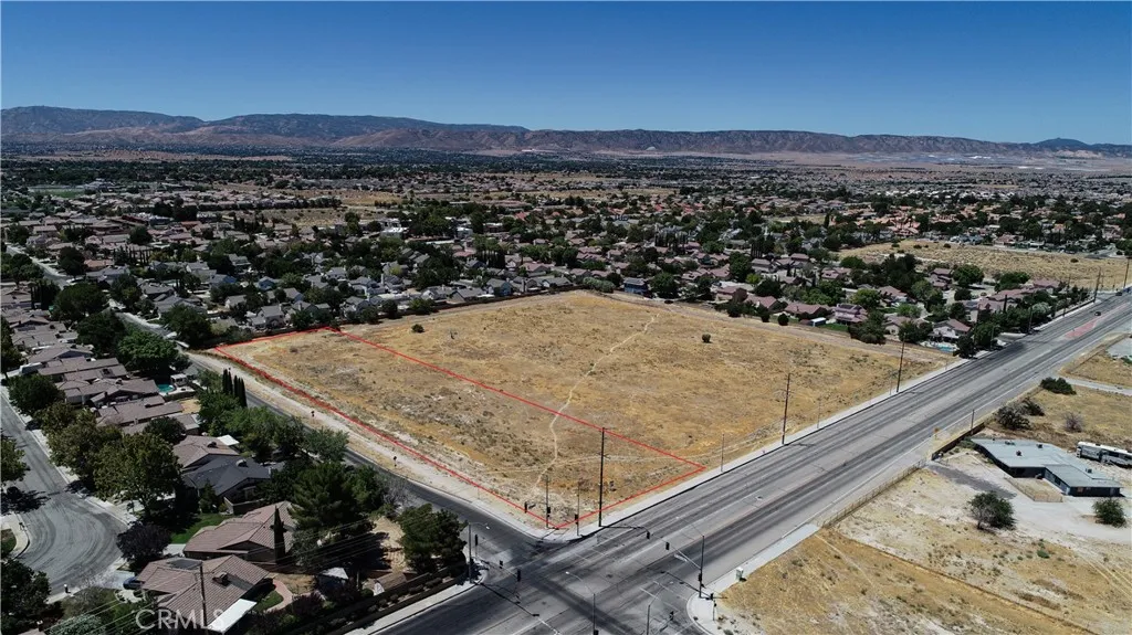 Lancaster, CA 93535