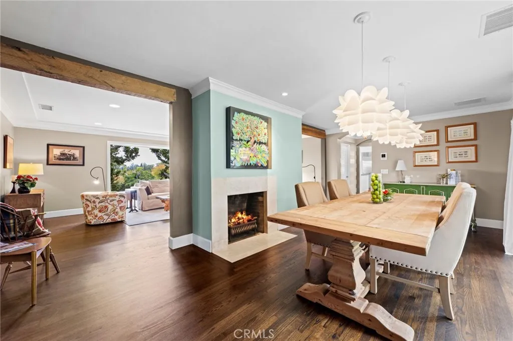 https://cdn.realtyfeed.com/cdn/127/306453652/1ae570cf8568b162e7312f4ef2107497.webp