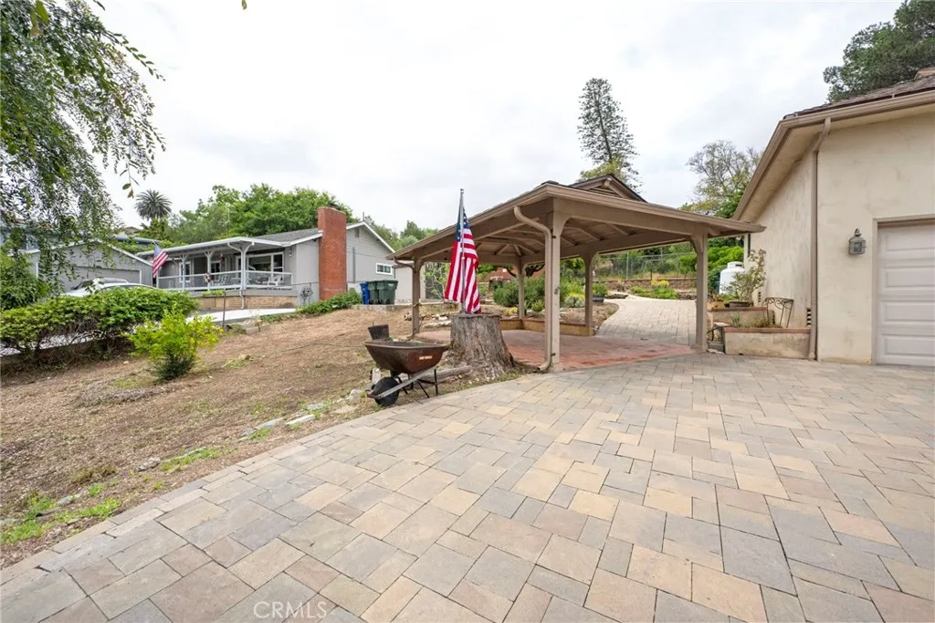 https://cdn.realtyfeed.com/cdn/127/306453652/3cf66b63f729feddff69e7cf47c26fe6.webp