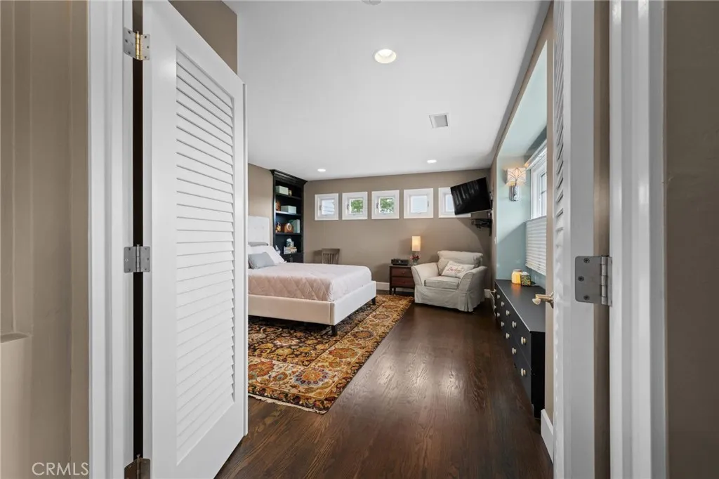https://cdn.realtyfeed.com/cdn/127/306453652/402c899457b17a2f3581e6e4e3dc4cc6.webp
