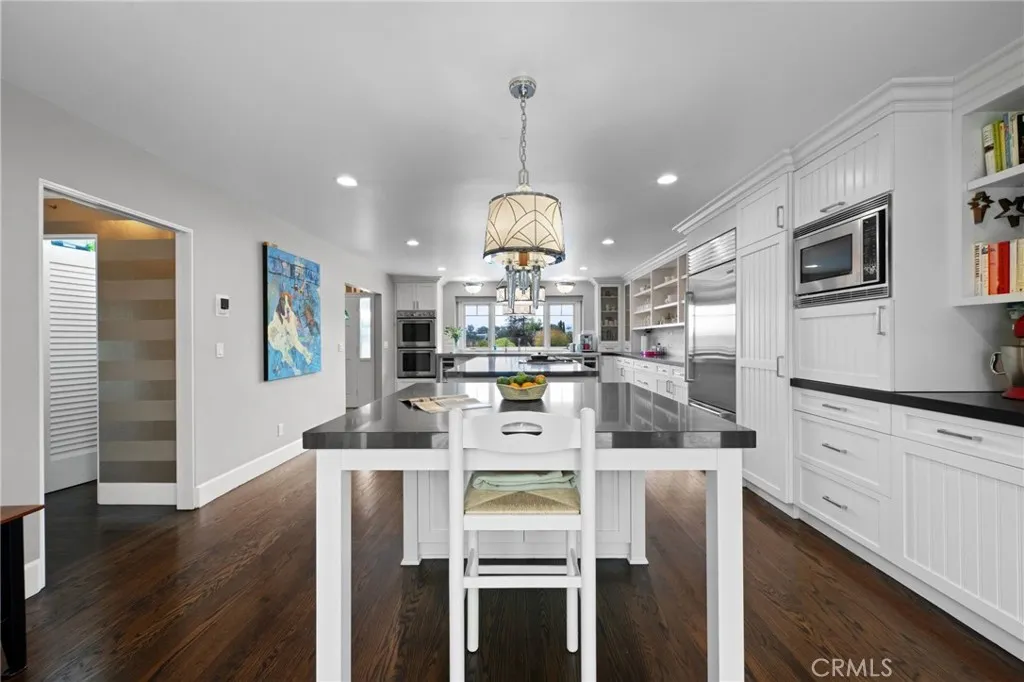 https://cdn.realtyfeed.com/cdn/127/306453652/57366c8e64c727c56c04b85e83f79f8f.webp