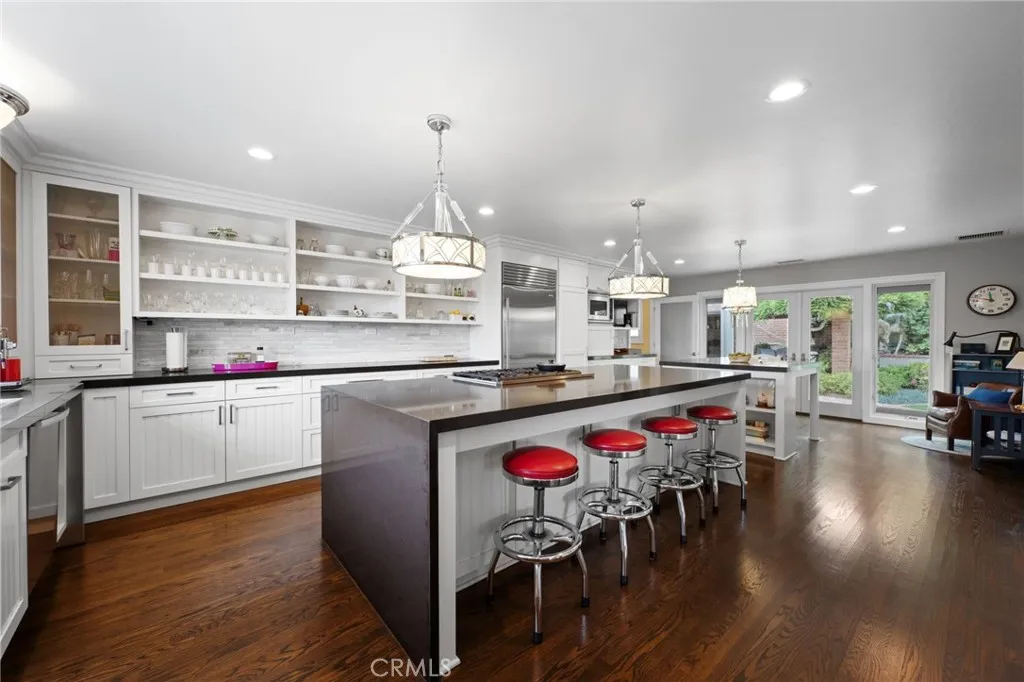 https://cdn.realtyfeed.com/cdn/127/306453652/9452ebd7e069ce3dbf320e56be48ed40.webp