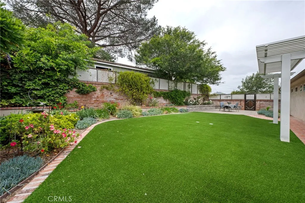 https://cdn.realtyfeed.com/cdn/127/306453652/9c6dd50964b92a2424d618a5adc91eca.webp