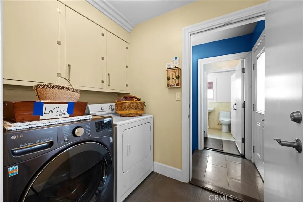 https://cdn.realtyfeed.com/cdn/127/306453652/d35bf0a64bd8db5598f6f466c899d61d.webp