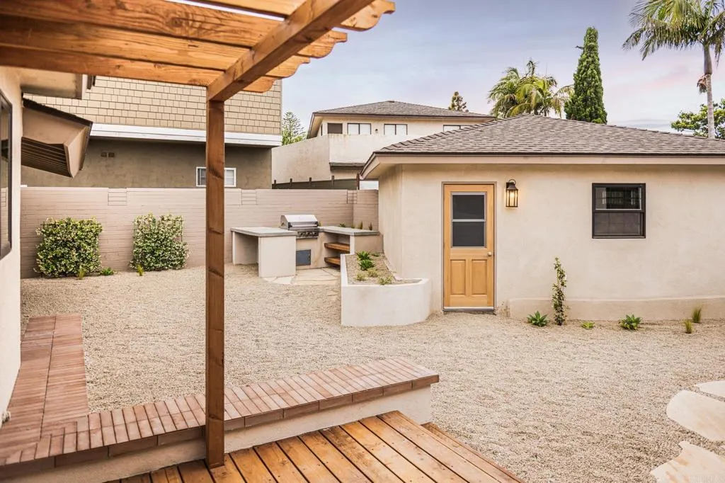 https://cdn.realtyfeed.com/cdn/127/306453702/060208c6eccb22bb420375d9121d7681.webp