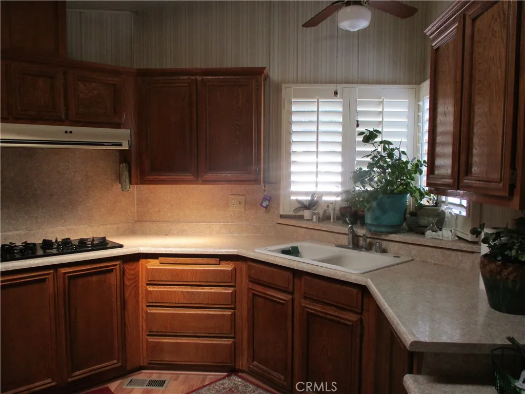 24515 California Avenue Unit 21, Hemet, CA 92545 - Photo 4 of 25, Hemet, CA