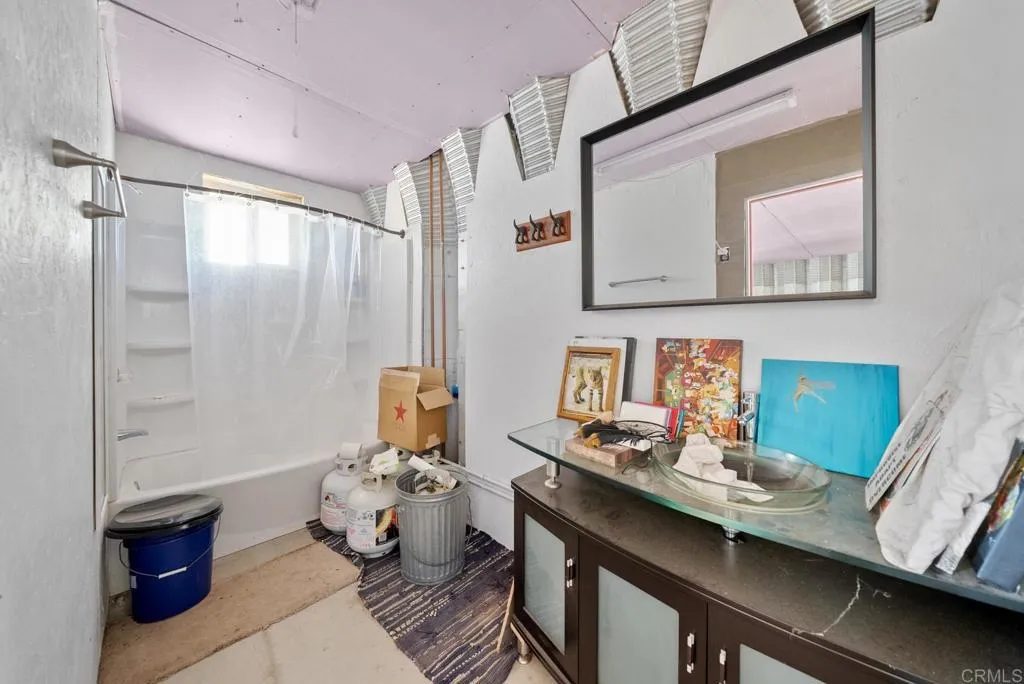https://cdn.realtyfeed.com/cdn/127/306454001/7640f515cf43e50134ba1e88e65709f0.webp