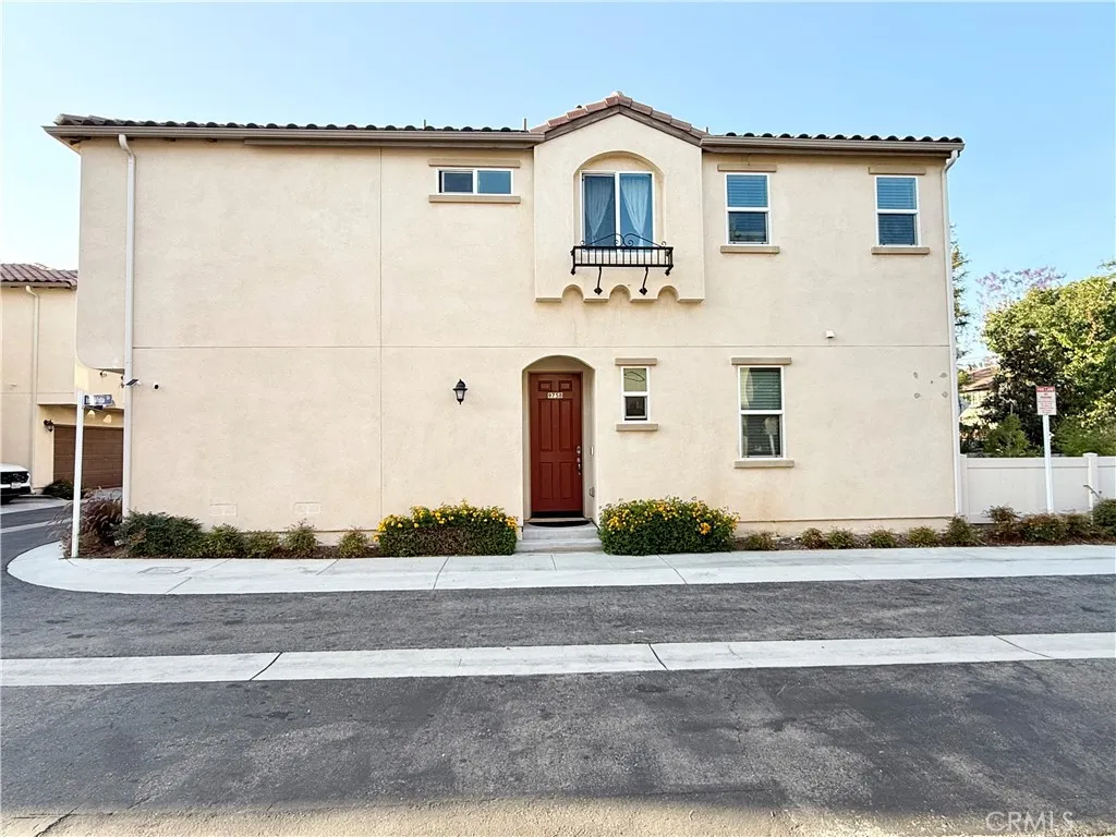 9758 N Abrego Court, Panorama City, CA 91402