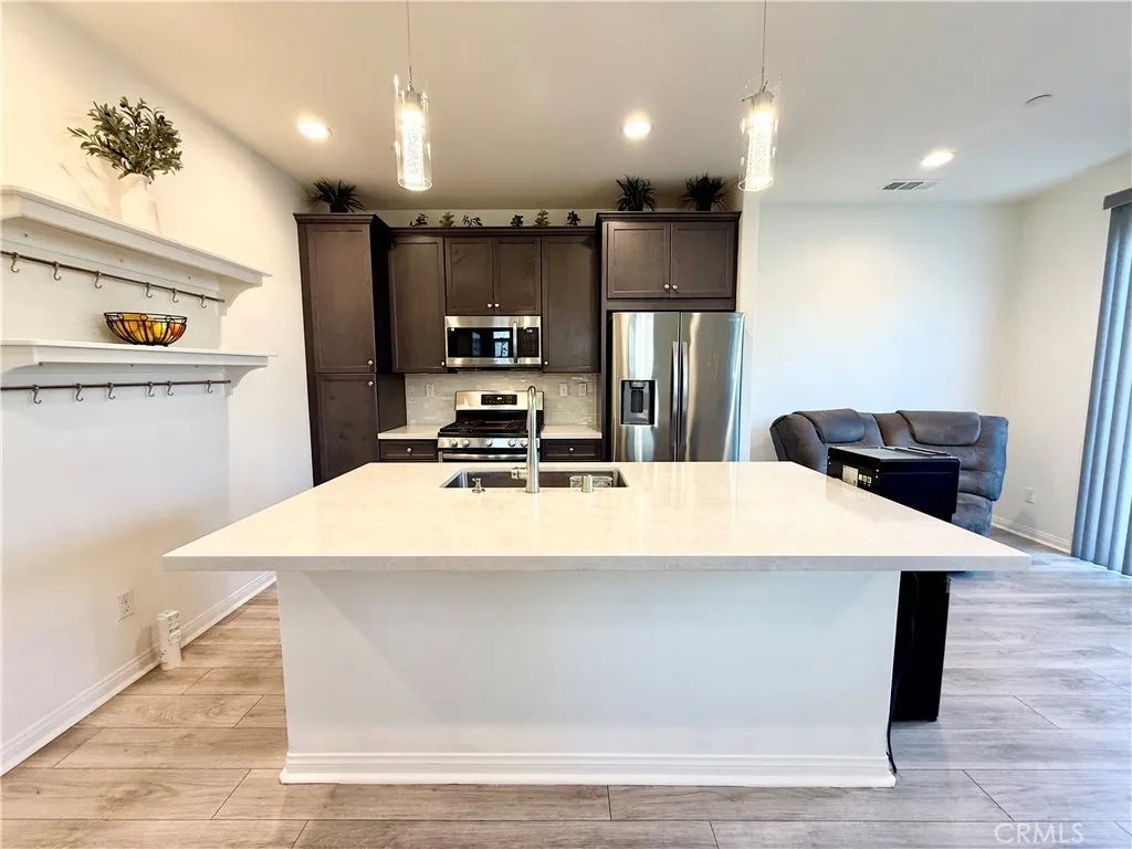 9758 N Abrego Court, Panorama City, CA 91402 - Photo 5 of 30, Panorama City, CA