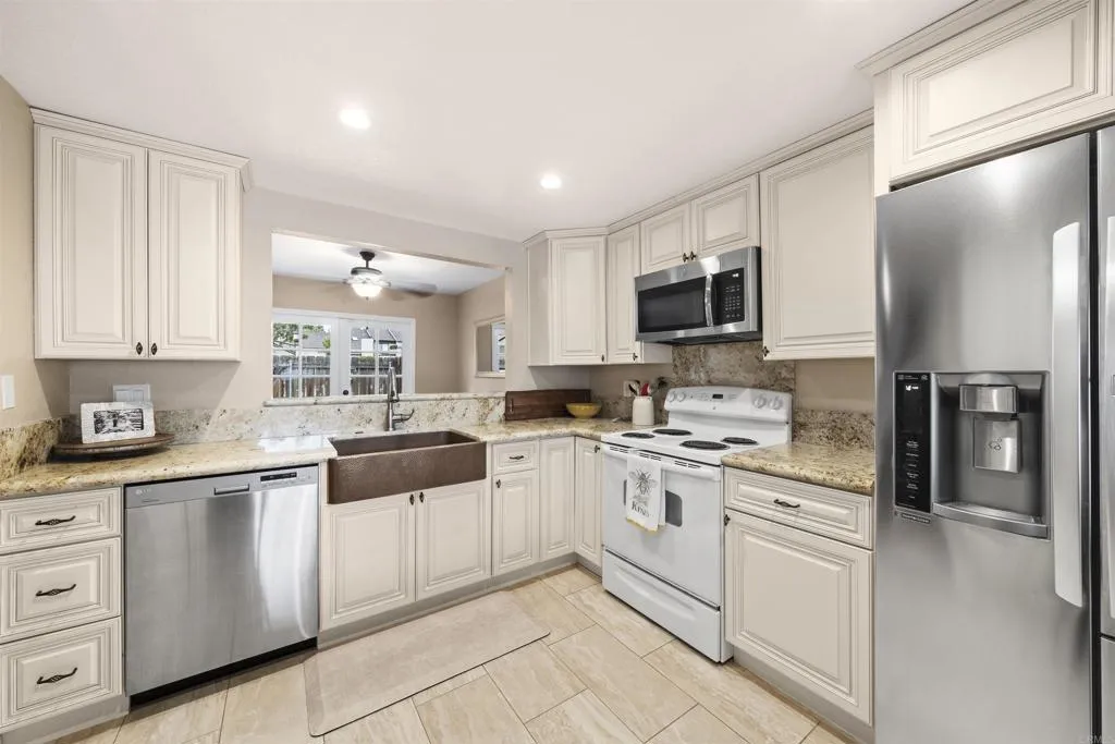 Photo #25: PTP2503983 Listing: Photo #25