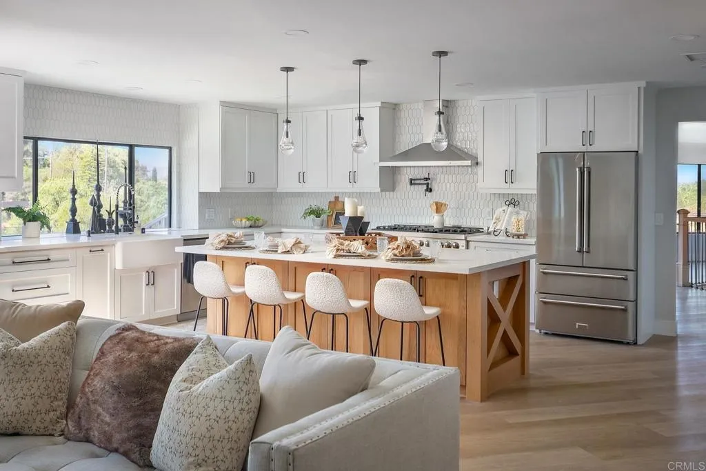 https://cdn.realtyfeed.com/cdn/127/306454182/30cbcc2fd52ac1ac7c15e2b8747f6ff4.webp