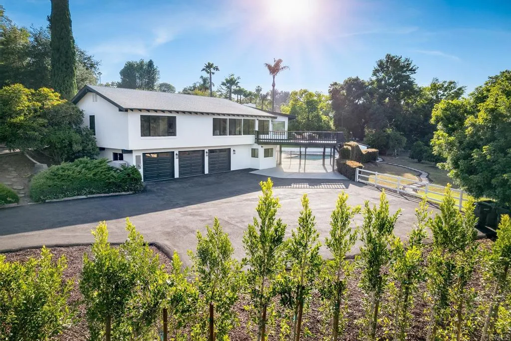 https://cdn.realtyfeed.com/cdn/127/306454182/3d17627bf79e0971c0d20ef6c4d740eb.webp