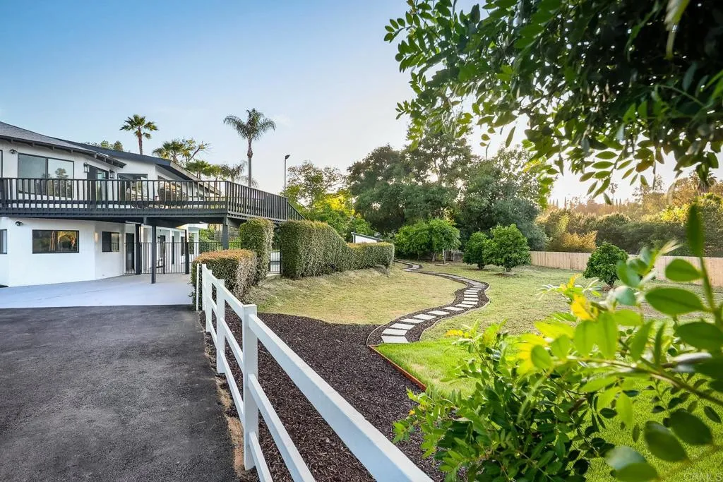 https://cdn.realtyfeed.com/cdn/127/306454182/3f4baa45dbc731c7ae05d748fcd86bee.webp