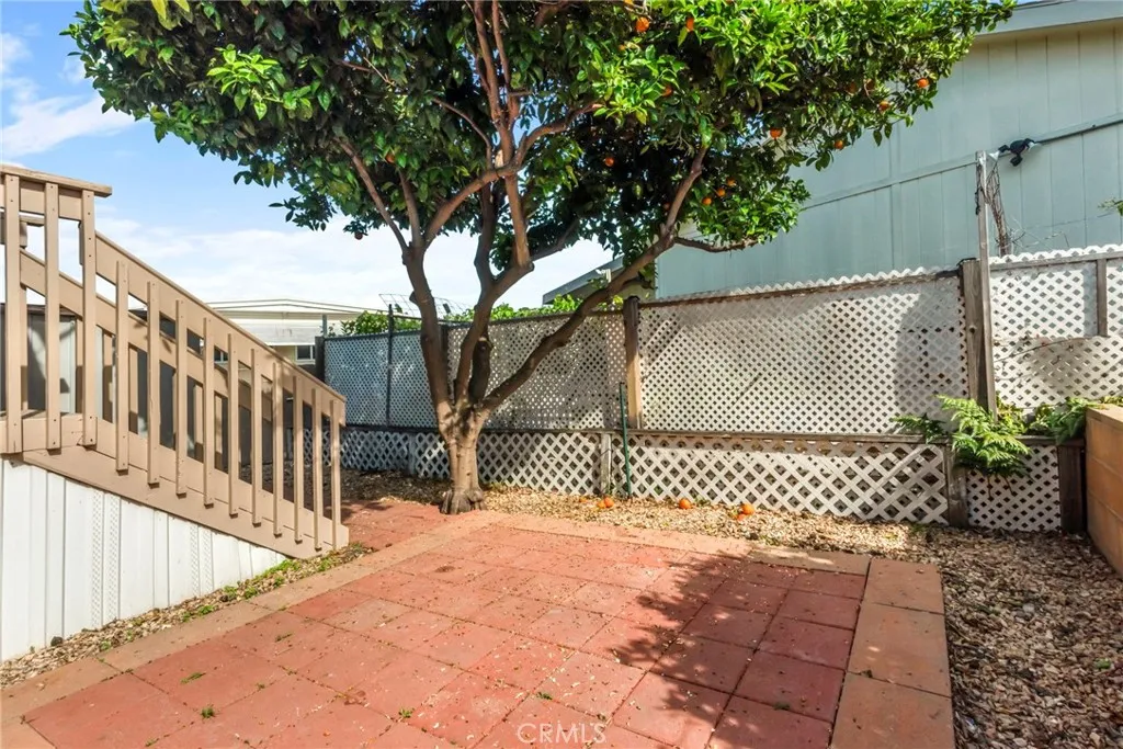 https://cdn.realtyfeed.com/cdn/127/306454239/521f2cd0c66a89ffd79eea3f8efedac3.webp