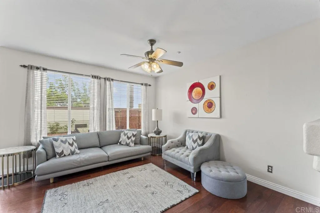 https://cdn.realtyfeed.com/cdn/127/306454278/8ec63260f8ba17be8aa7df3f9eeb0968.webp