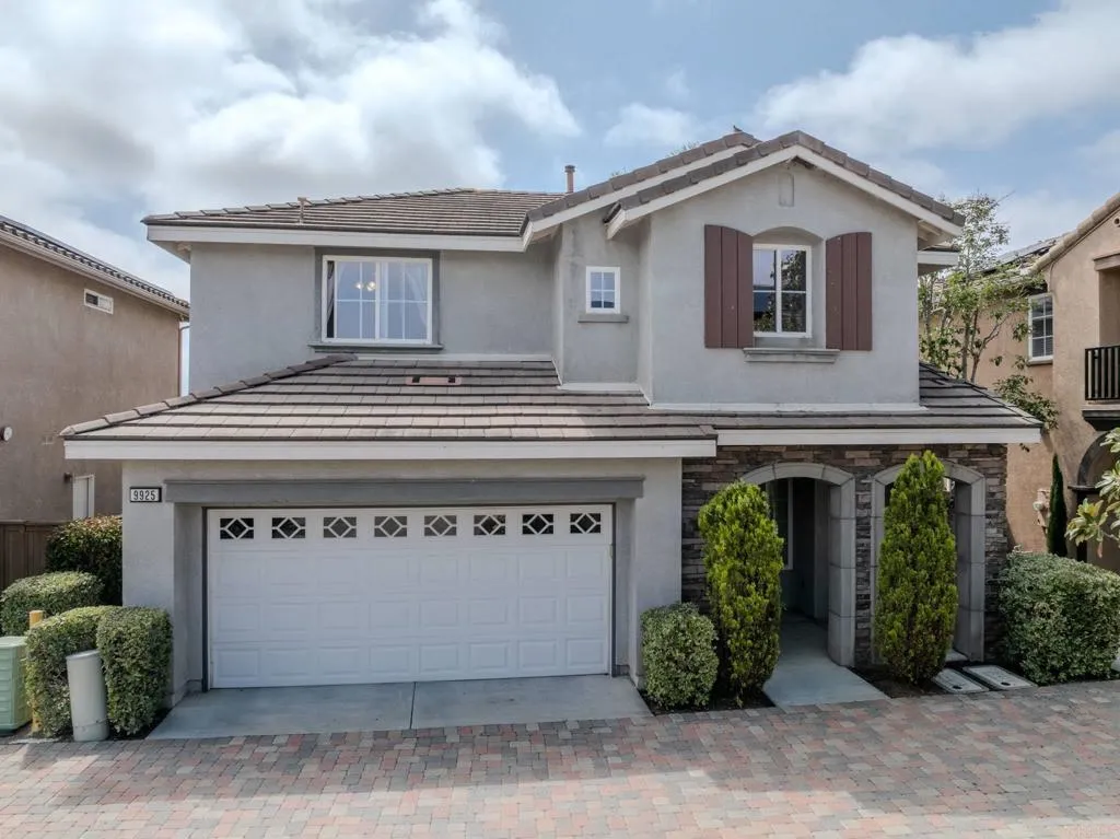 https://cdn.realtyfeed.com/cdn/127/306454278/9e9e03312ee4b97c4397ec11e169a79a.webp