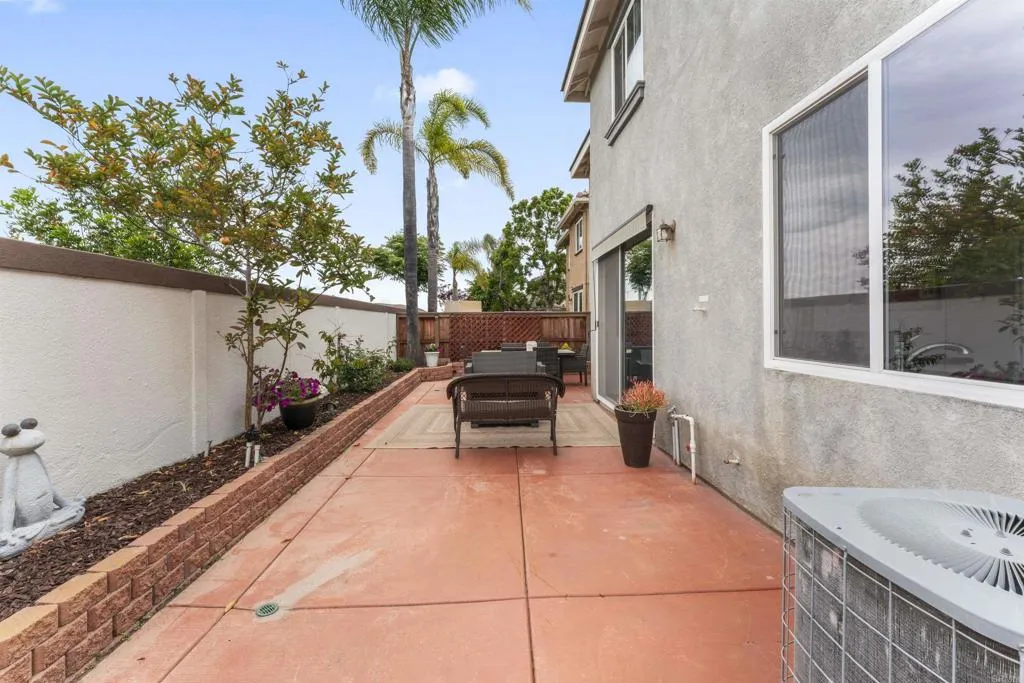 https://cdn.realtyfeed.com/cdn/127/306454278/f9adfaeff15e068de9ed4e16a497796c.webp