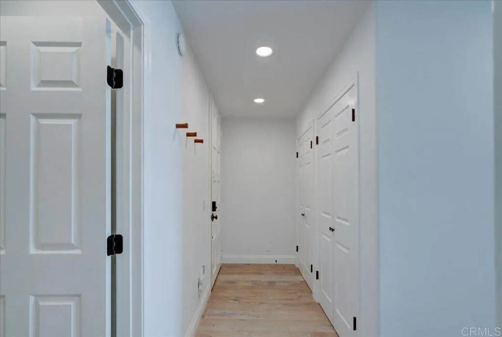 https://cdn.realtyfeed.com/cdn/127/306454426/bc4f0f5bbd44d96b5c640d22cd35aef7.webp
