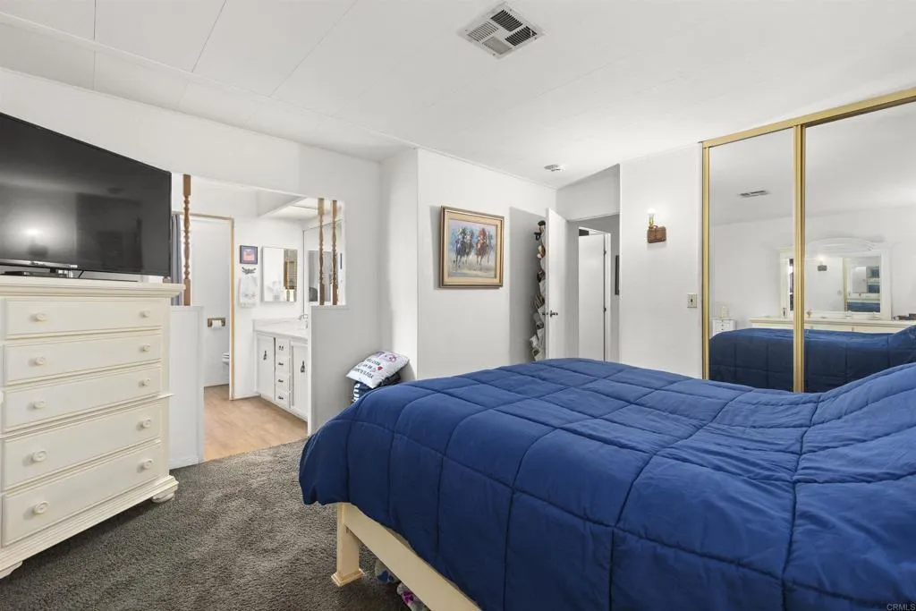 https://cdn.realtyfeed.com/cdn/127/306454668/44cacb2c5517257285d1b06f244f5bd6.webp