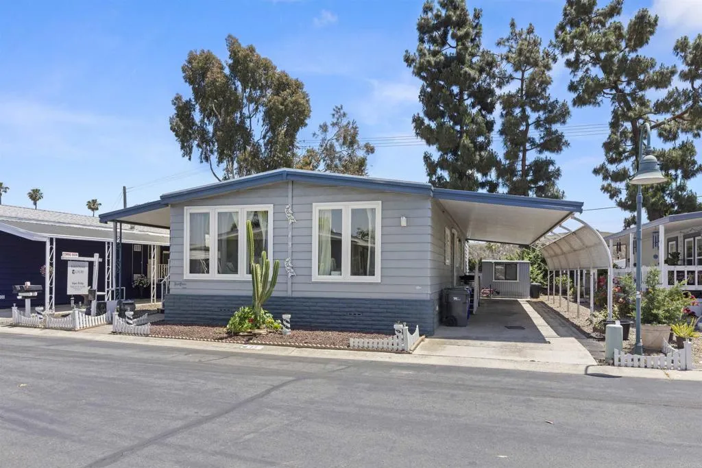 https://cdn.realtyfeed.com/cdn/127/306454668/83e8c4fb8b25ee49df9829d2425d0a52.webp