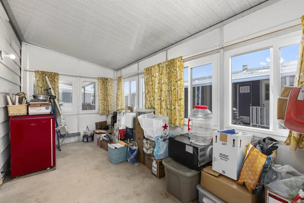 https://cdn.realtyfeed.com/cdn/127/306454668/e002800171e027cc36ca14ad5409f629.webp