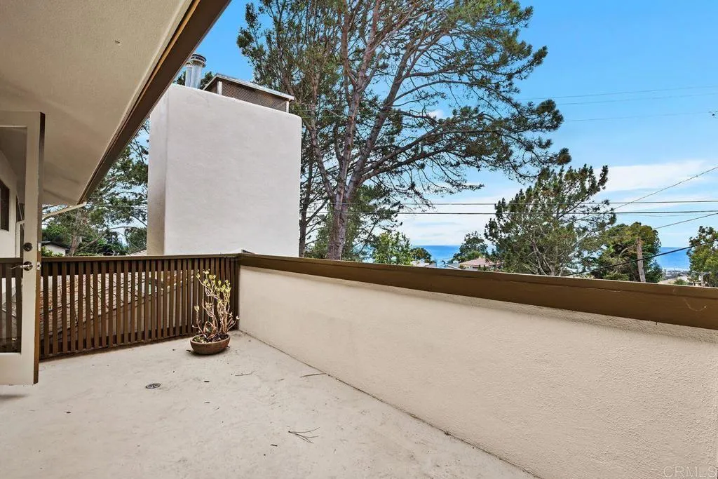 https://cdn.realtyfeed.com/cdn/127/306454757/0325497704f218f6f259212e929bd7ce.webp