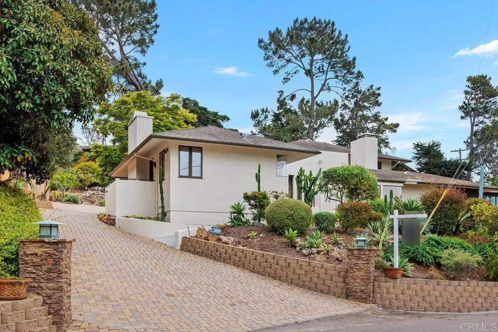 https://cdn.realtyfeed.com/cdn/127/306454757/21c707f4d4a94c1003e01c9b2846fe73.webp