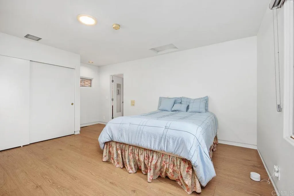 https://cdn.realtyfeed.com/cdn/127/306454757/c3c649b17f1d3068cfd9bc82452ff768.webp