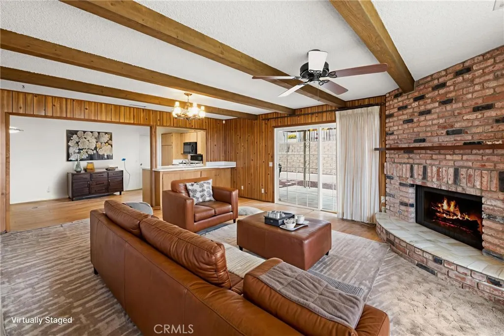 https://cdn.realtyfeed.com/cdn/127/306454938/9f65e10f3f9f5d1cabbe5e6953210e21.webp