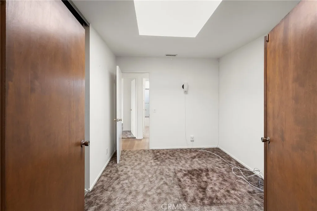 https://cdn.realtyfeed.com/cdn/127/306454938/a37fe8ba4ab8d1dec341472bc100d640.webp
