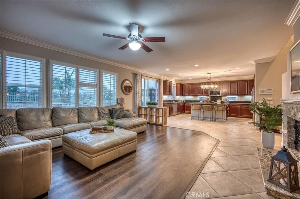 https://cdn.realtyfeed.com/cdn/127/306454982/155a65270bdbf13f1d34902a9788188d.webp