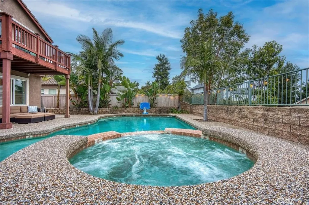 https://cdn.realtyfeed.com/cdn/127/306454982/42a369d31adac38a006e4d64bf41be0e.webp
