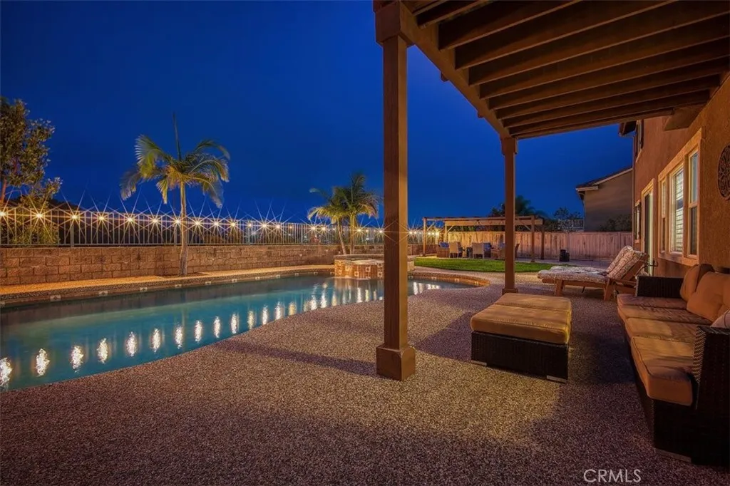https://cdn.realtyfeed.com/cdn/127/306454982/85af0732a1ac4bc1dacaf190b0eed935.webp