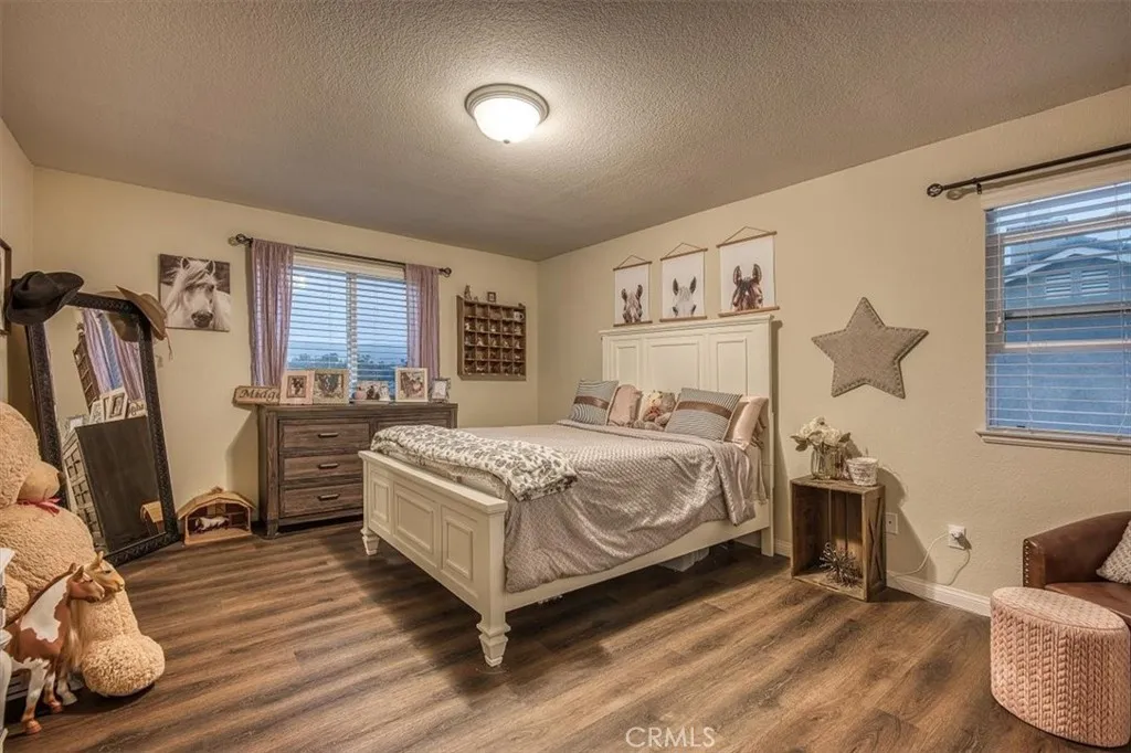 https://cdn.realtyfeed.com/cdn/127/306454982/98787c5c5eda4bc4112ca4c0cf3a876e.webp