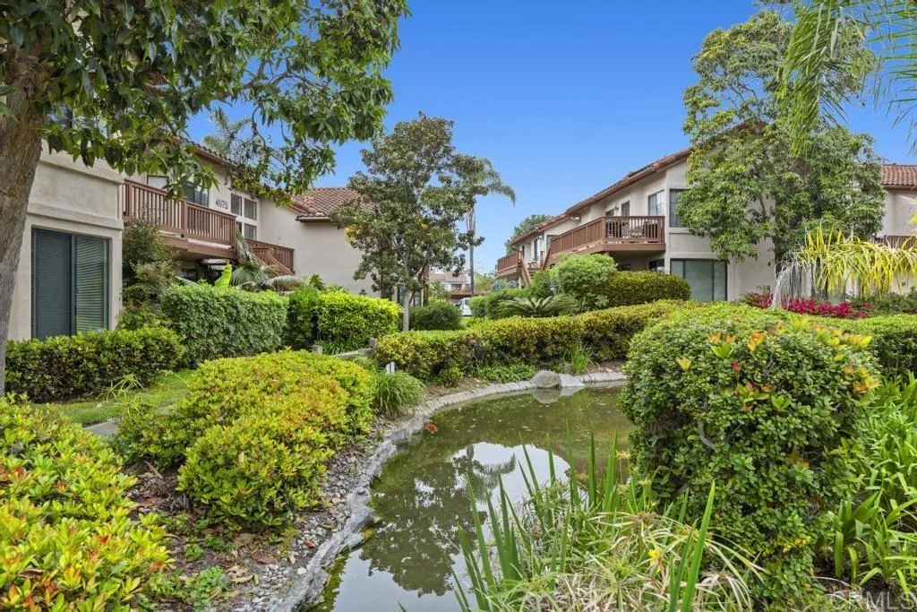https://cdn.realtyfeed.com/cdn/127/306455020/66ba197be47adcc121d40c2b43937dc7.webp